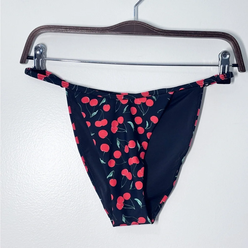 Good American Cherry Print Black Red Perfect Fit Bikini Swimsuit Bottoms Small